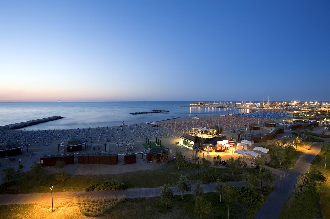Residence Il Capodoglio Rimini Dış mekan fotoğraf