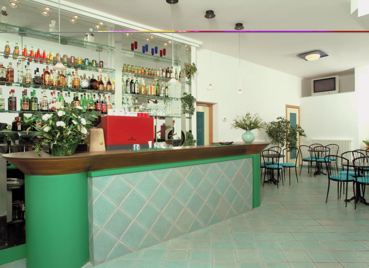 Residence Il Capodoglio Rimini Dış mekan fotoğraf